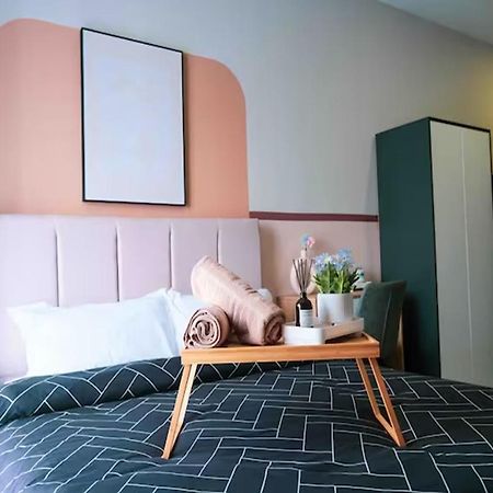 קואלה לומפור Neusuite Cozy Studio By Guestonic מראה חיצוני תמונה