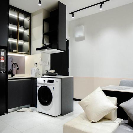קואלה לומפור Neusuite Cozy Studio By Guestonic מראה חיצוני תמונה
